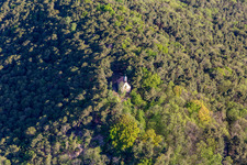 Photographie aérienne de Chapelle du Wetterkreuzberg à Maikammer dans le département Rhénanie-Palatinat, Allemagne