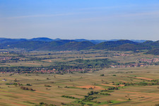 Vue aérienne de Panorama du sud du Palatinat de Ranschbach à Klingenmünster à Göcklingen dans le département Rhénanie-Palatinat, Allemagne