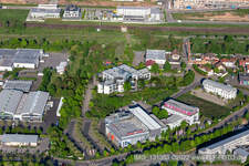 Vue aérienne de MédiaMarkt à le quartier Queichheim in Landau in der Pfalz dans le département Rhénanie-Palatinat, Allemagne
