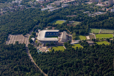 Vue aérienne de Chantier de construction du nouveau stade du Karlsruher Sport-Club GmbH & Co. KGaA à le quartier Innenstadt-Ost in Karlsruhe dans le département Bade-Wurtemberg, Allemagne