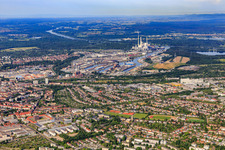 Vue aérienne de Port du Rhin à le quartier Mühlburg in Karlsruhe dans le département Bade-Wurtemberg, Allemagne