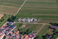 Vue aérienne de Place de parking pour camping-car à Dierbach dans le département Rhénanie-Palatinat, Allemagne