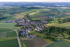 Vue aérienne de Quartier Duchtlingen in Hilzingen dans le département Bade-Wurtemberg, Allemagne