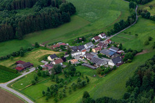 Vue aérienne de Location de camping-car et de voiture Klaus Schatz à Ochsenbach à le quartier Ochsenbach in Ostrach dans le département Bade-Wurtemberg, Allemagne