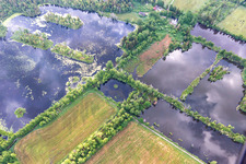 Vue aérienne de Moorseen Pfrungener-Burgweiler Ried à le quartier Pfrungen in Wilhelmsdorf dans le département Bade-Wurtemberg, Allemagne