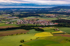 Vue aérienne de Quartier Baumgarten in Horgenzell dans le département Bade-Wurtemberg, Allemagne