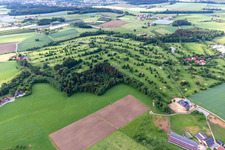Vue aérienne de Terrain de golf Ravensburg à le quartier Schmalegg in Ravensburg dans le département Bade-Wurtemberg, Allemagne