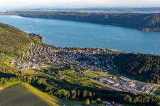 Vue aérienne de Sur le lac d'Überlingen à le quartier Ludwigshafen in Bodman-Ludwigshafen dans le département Bade-Wurtemberg, Allemagne