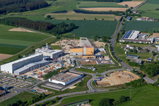 Vue aérienne de Parc industriel du nord du lac de Constance avec les meilleurs bois SCHNEIDER® GmbH Leitishofen à Meßkirch dans le département Bade-Wurtemberg, Allemagne