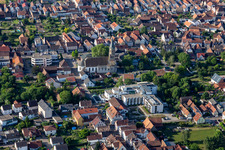 Vue aérienne de Fondation Braun - Maison de retraite, d'hébergement et de soins infirmiers à Rülzheim dans le département Rhénanie-Palatinat, Allemagne