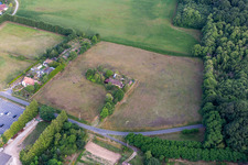 Vue aérienne de Le Piquet à Dollon dans le département Sarthe, France