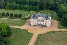 Photographie aérienne de Le Domaine de La Pierre à Coudrecieux dans le département Sarthe, France