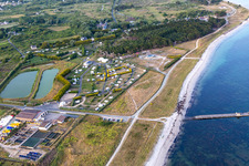 Vue aérienne de Camping Municipal Toul Ar Ster à le quartier Penmarc'h-Kerity in Penmarch dans le département Finistère, France
