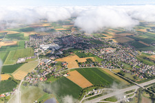 Vue aérienne de Pilsting dans le département Bavière, Allemagne