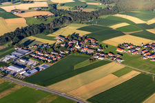 Vue aérienne de Quartier Hainberg in Arnstorf dans le département Bavière, Allemagne