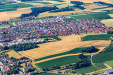 Vue aérienne de Ergoldsbach dans le département Bavière, Allemagne