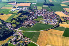 Vue aérienne de Quartier Hinzlbach in Weng dans le département Bavière, Allemagne