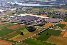 Vue aérienne de BMW Usine 2.70 et 2.71 Dynamic Center à le quartier Höfen in Dingolfing dans le département Bavière, Allemagne