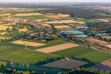 Vue aérienne de Quartier Geisling in Pfatter dans le département Bavière, Allemagne