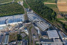 Vue oblique de SEW-EURODRIVE GmbH & Co KG – Usine de fabrication et SCC Mécanique/Mécatronique à le quartier Graben in Graben-Neudorf dans le département Bade-Wurtemberg, Allemagne