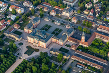 Photographie aérienne de Château et jardin du château Bruchsal à Bruchsal dans le département Bade-Wurtemberg, Allemagne
