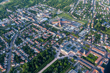 Vue aérienne de Établissement correctionnel Bruchsal à Bruchsal dans le département Bade-Wurtemberg, Allemagne