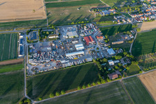 Vue aérienne de Zone commerciale Karl-Lösch-Straße à Lingenfeld dans le département Rhénanie-Palatinat, Allemagne
