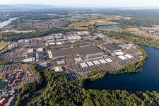 Vue aérienne de Daimler Truck AG, usine Mercedes-Benz à Wörth à Wörth am Rhein dans le département Rhénanie-Palatinat, Allemagne