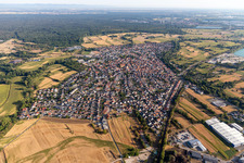 Hagenbach dans le département Rhénanie-Palatinat, Allemagne vue du ciel