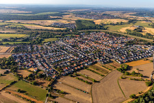Photographie aérienne de Du nord à le quartier Rußheim in Dettenheim dans le département Bade-Wurtemberg, Allemagne