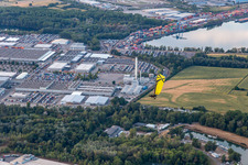 Vue aérienne de Port Maximiliansau à le quartier Maximiliansau in Wörth am Rhein dans le département Rhénanie-Palatinat, Allemagne