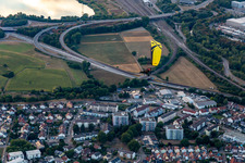 Quartier Maximiliansau in Wörth am Rhein dans le département Rhénanie-Palatinat, Allemagne vu d'un drone