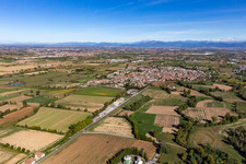Vue aérienne de Mozzanica dans le département Bergamo, Italie
