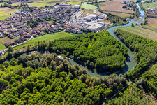 Vue aérienne de Boucle de la rivière Serio à Casale Cremasco-Vidolasco dans le département Cremona, Italie