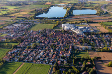 Vue aérienne de Pozzuolo Martesana dans le département Lombardie, Italie