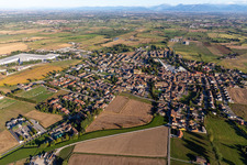 Vue aérienne de Agnadello dans le département Cremona, Italie