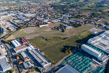Vue oblique de Circuit de Formule 1 Ferrari, Pista di Fiorano, Circuito di Fiorano à Fiorano Modenese dans le département Modena, Italie