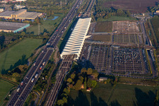 Vue oblique de Gare de Reggio d'Émilie AV Mediopadana à Reggio nell’Emilia dans le département Reggio Emilia, Italie