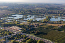 Vue aérienne de Lacs Curiel à Campogalliano dans le département Modena, Italie