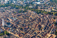 Vue aérienne de Vieille ville historique à Modena dans le département Modena, Italie