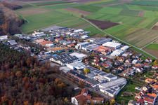 Vue aérienne de Zone commerciale Im Gereut à Hatzenbühl dans le département Rhénanie-Palatinat, Allemagne