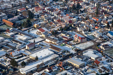 Vue aérienne de Hôtel Apart en hiver avec de la neige à Rülzheim dans le département Rhénanie-Palatinat, Allemagne