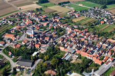 Niederlauterbach dans le département Bas Rhin, France vue du ciel
