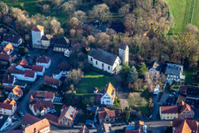 Vue aérienne de Saint-Barthélemy à Berg dans le département Rhénanie-Palatinat, Allemagne