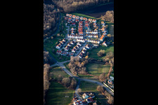 Vue aérienne de Nouvelle zone de développement au Schnabel à Wörth am Rhein dans le département Rhénanie-Palatinat, Allemagne