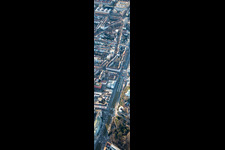 Vue aérienne de Kaiserallee x Karlstr à le quartier Südweststadt in Karlsruhe dans le département Bade-Wurtemberg, Allemagne