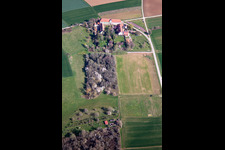 Vue aérienne de Atelier pour talents cachés à but non lucratif GmbH du sud à Schweighofen dans le département Rhénanie-Palatinat, Allemagne