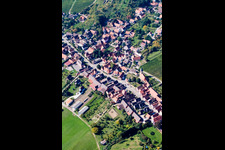 Rott dans le département Bas Rhin, France d'en haut
