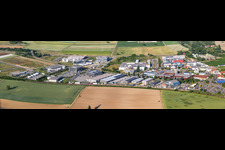 Vue aérienne de Zone industrielle Panorama Nord à Rülzheim dans le département Rhénanie-Palatinat, Allemagne