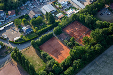Vue aérienne de Communauté de tennis 1980 Hördt e. V à Hördt dans le département Rhénanie-Palatinat, Allemagne